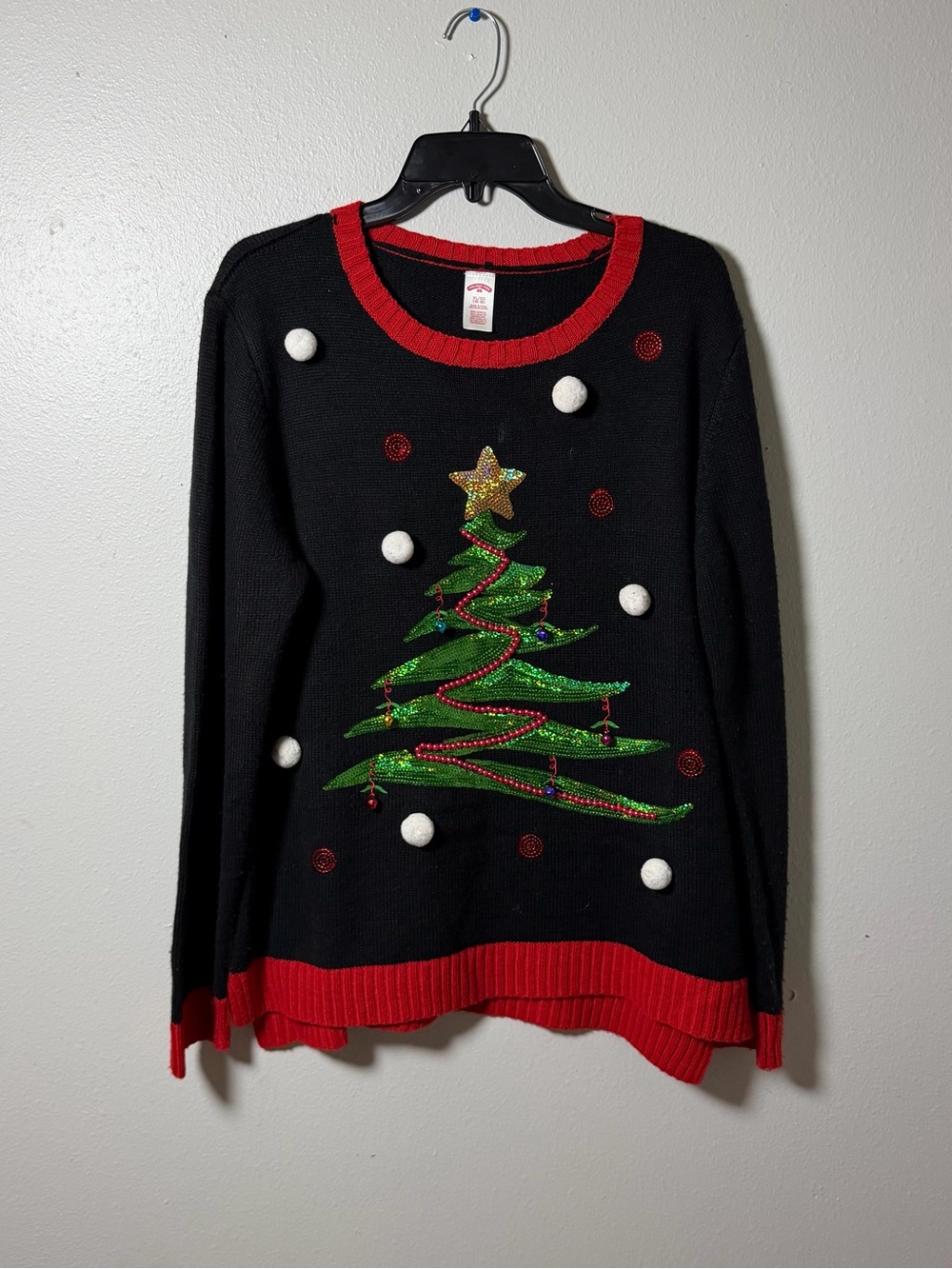 Holiday Time Women’s Black/Red Holiday Christmas Tree Pullover Ugly Sweater XL